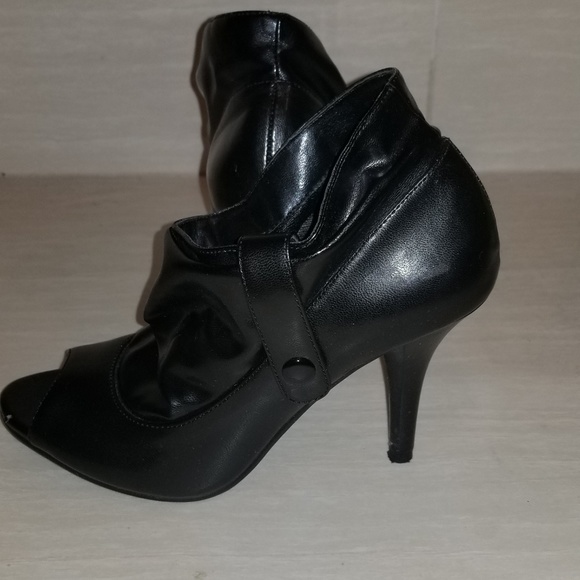 Booties - Picture 3 of 3